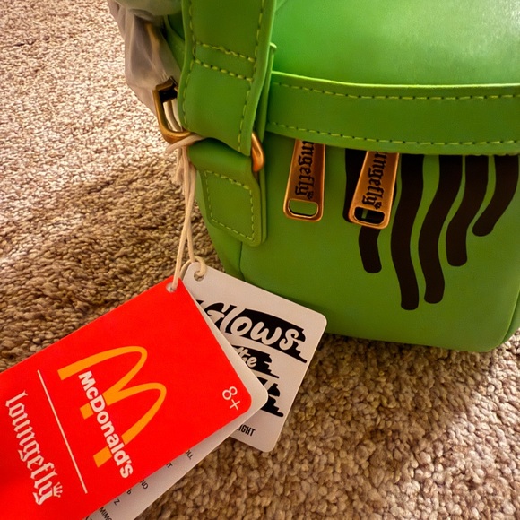 *RARE* BNWT Loungefly x McDonald’s Witch Bucket Crossbody - Picture 3 of 7